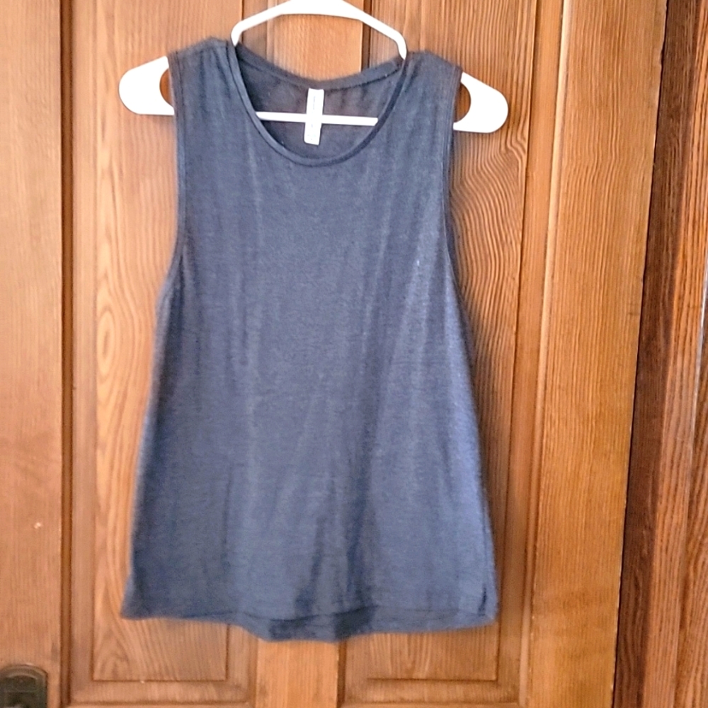 Women's tank
